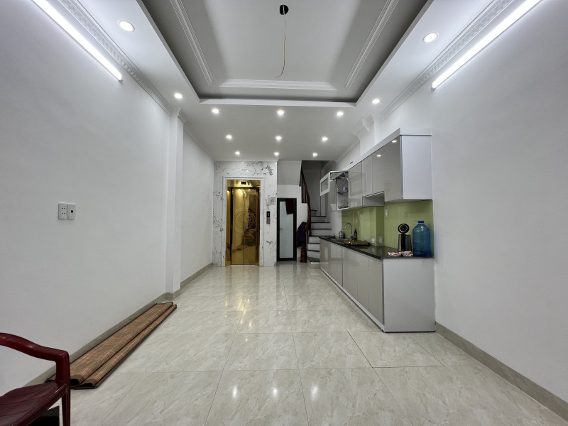 BÁN NHÀ PHỐ CỰ LỘC, THANH XUÂN, 6 TẦNG THANG MÁY MỚI NGÕ NÔNG, GẦN PHỐ