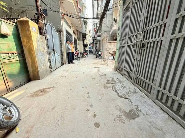 Bán gấp nhà mặt ngõ phố Đào Tấn, Quận Ba Đình 5 tầng, diện tích 50m2