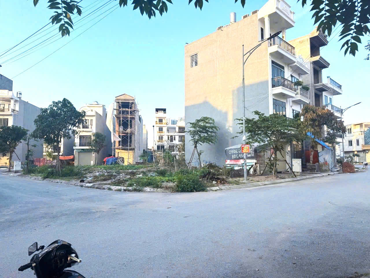 Lô góc 2 mặt tiền siêu đẹp - Tái định cư A51 Vĩnh Niệm, Giá 5 tỉ