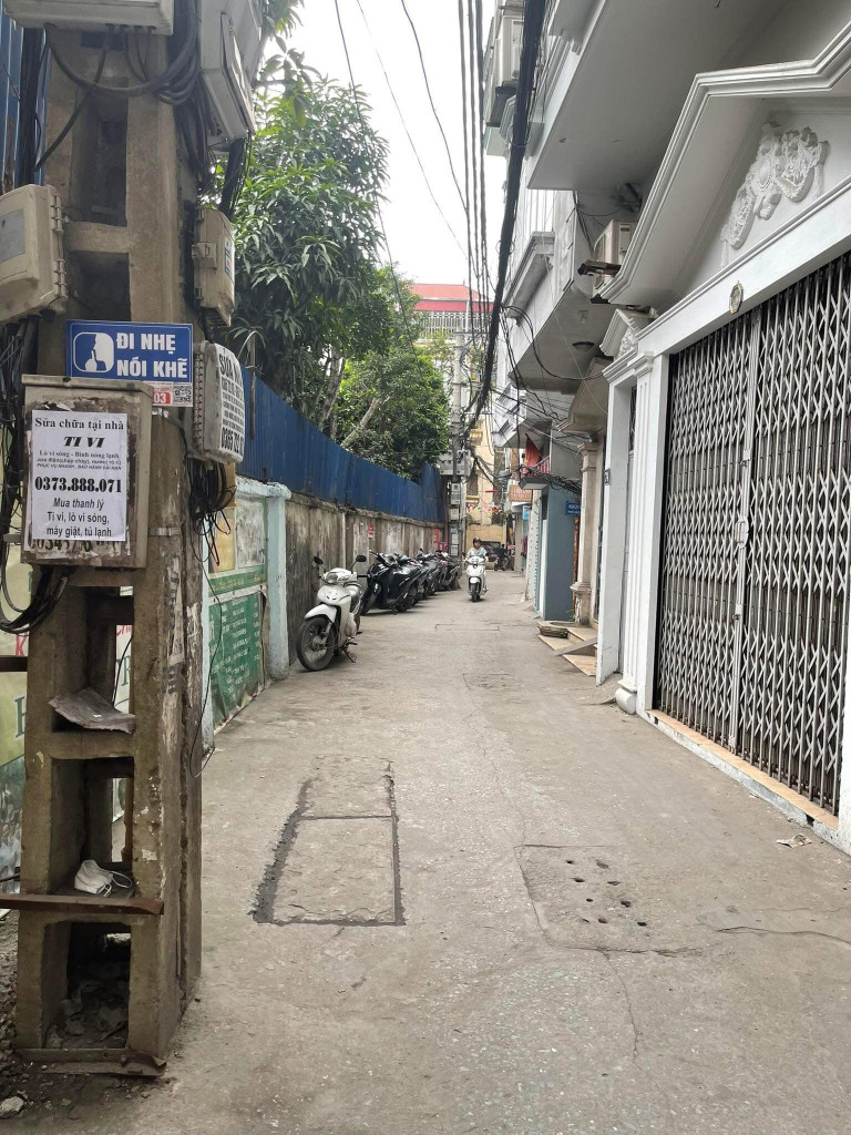 Bán nhà riêng ngõ 127 Hào Nam, Đống Đa, 41m2 3T 3 ngủ, 7.7 tỷ