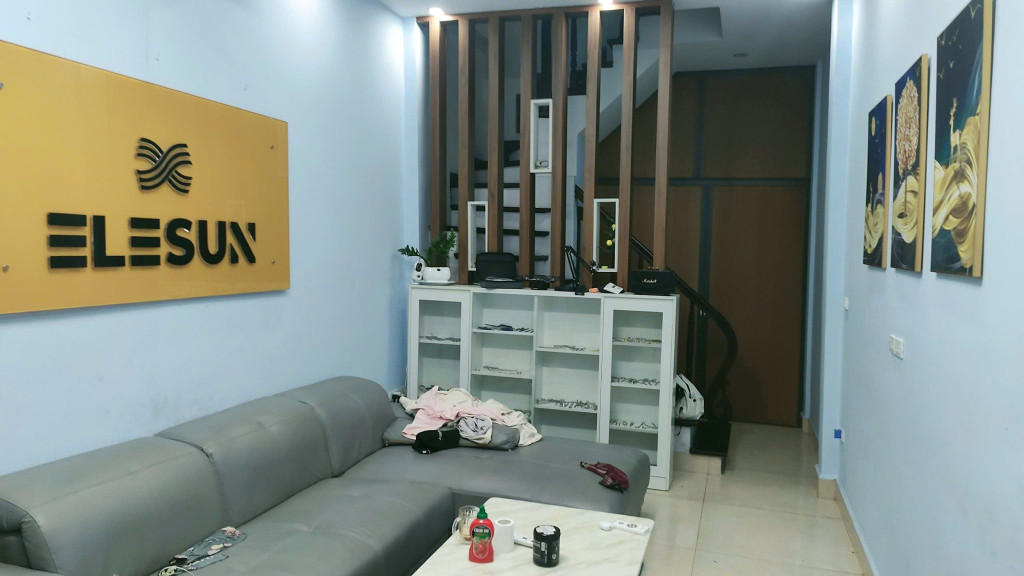 Cho thuê nhà ngõ ô tô Phố Hào Nam 4 tầng x 45m2, 4 ngủ, 15 Triệu/tháng