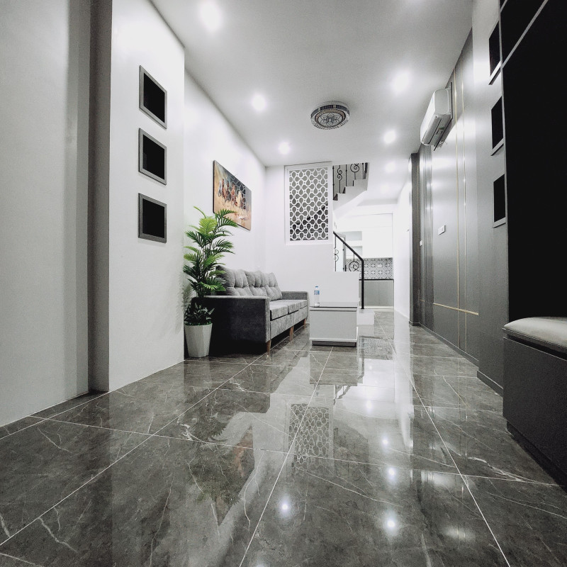 Bán nhà phố Hào Nam, Đống Đa, nhà đẹp full nội thất, ngõ thoáng