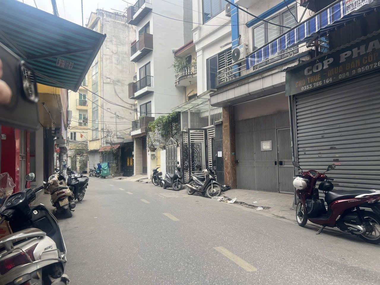 Bán nhà mặt phố Hoa Bằng (CG) 210m, 5 tầng, mt 5m, giá 62 tỷ (có thương lượng)