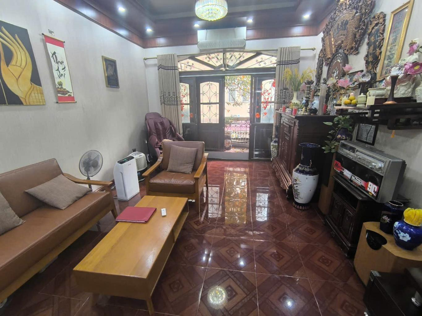 Mặt phố hồng mai bán nhà 4 tầng dân xây kinh doanh ngày đêm hai bà trưng