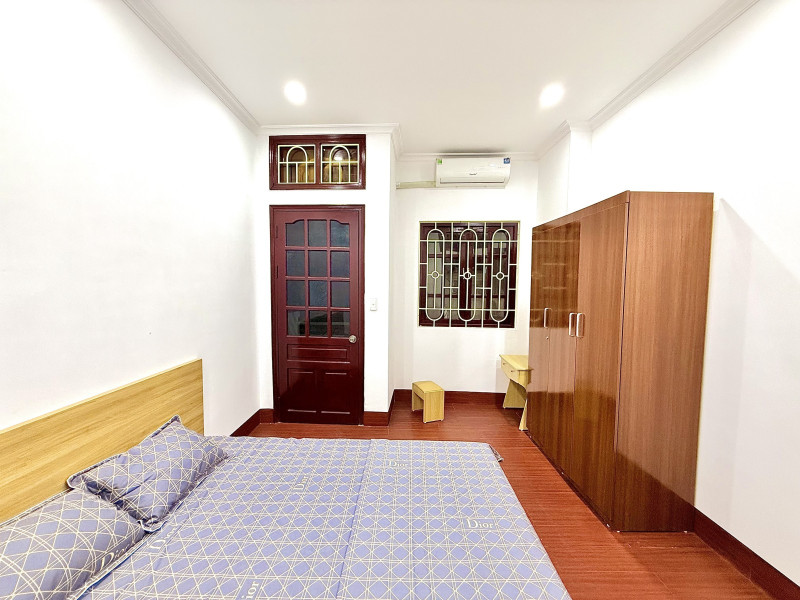 Bán nhà Khương Trung, Thanh Xuân, nhà đẹp full nội thất, ngõ thông, gần ô tô