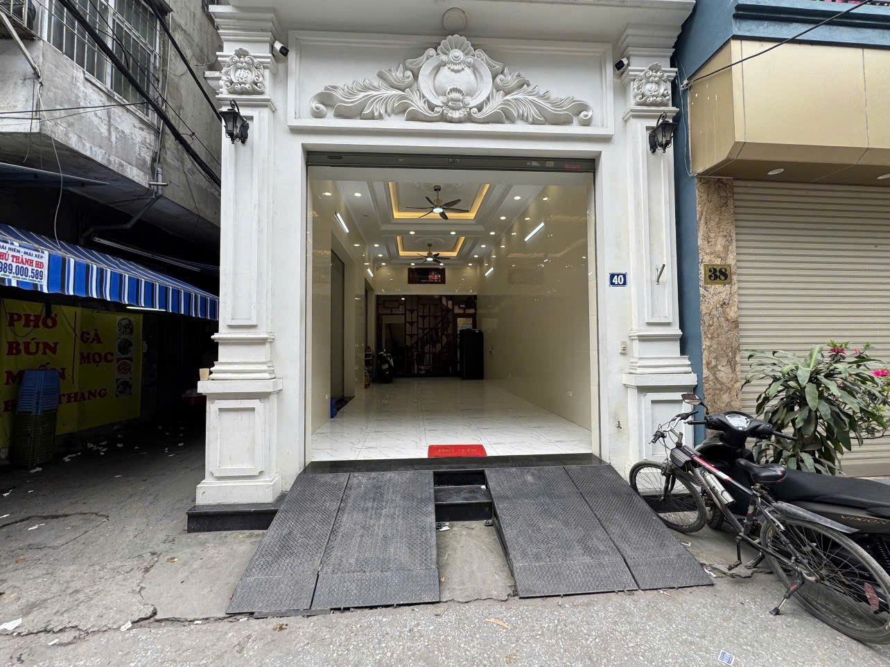 Cho thuê cửa hàng tại 40 Phúc Tân , Hoàn Kiếm, HN