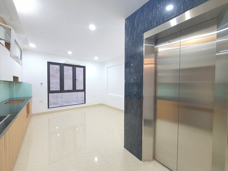 Bán nhà phố Quan Nhân, Thanh Xuân, 6 tầng thang máy mới, mặt tiền đẹp, ngõ rộng, gần phố