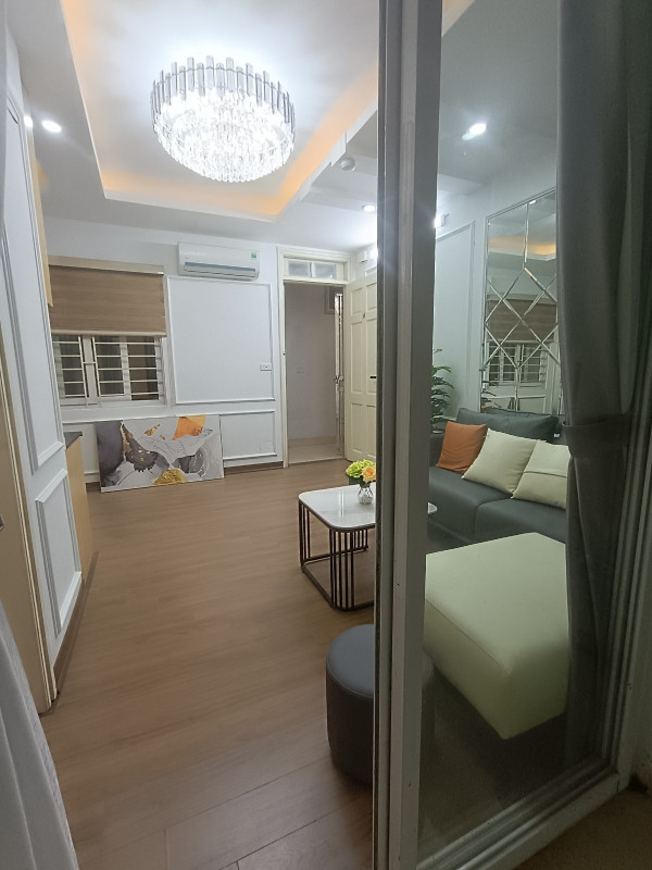 Bán căn hộ chung cư phố Quan Nhân, Thanh Xuân, 52m2, nhà đẹp full nội thất, ô tô đỗ cửa, gần phố