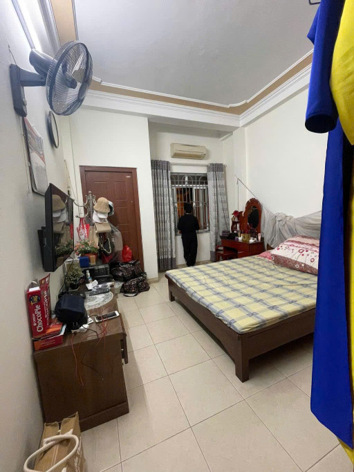 Bán nhà tây trà 4 tầng dân xây phân lô ô tô kinh doanh hoàng mai
