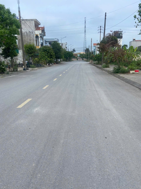 đất vàng ngay trung tâm phường Thanh Châu,Diện tích 81m², mặt tiền 4.5m, nở hậu, sổ đỏ chính chủ