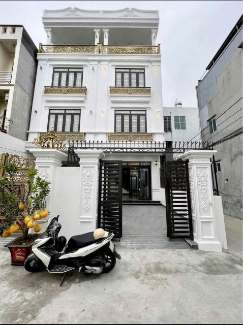 Nhà Trực Cát - Thiên Lôi, 88m 4 tầng, lô góc, sân cổng để ô.tô, Giá 6.9 tỉ