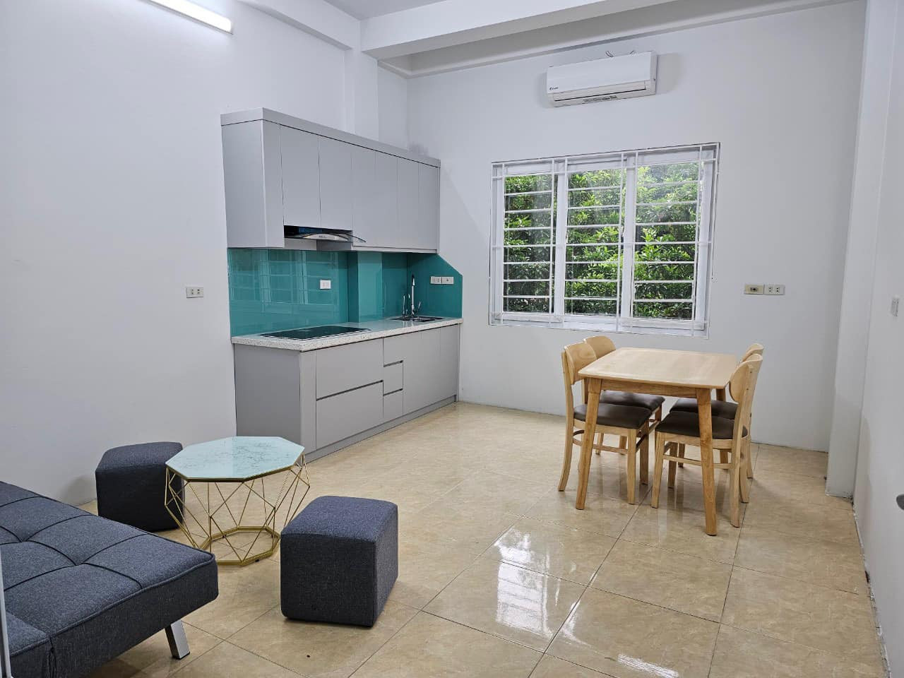 Cho thuê chung cư mini 60m2 phố Tứ Liên, Tây Hồ, HN (chính chủ, full đồ ở ngay)