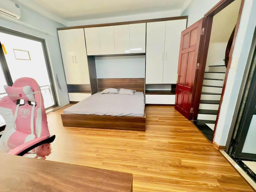 Văn Phú Hà Đông bán nhà 5 tầng, mặt tiền 4.5m,diện tích 76.5m2