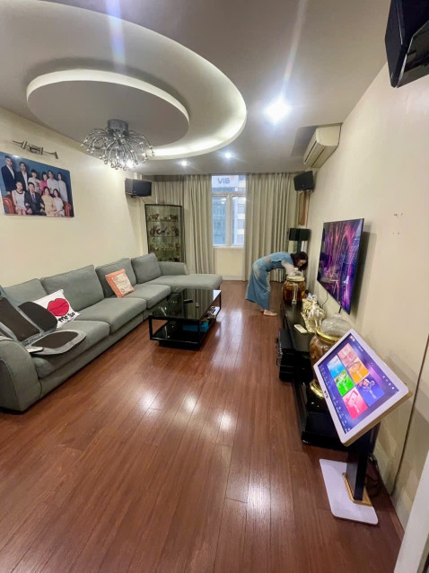 Bán nhà Xã Đàn (Đống Đa) 33/36m, 8 tầng, mt 3.6m, giá 36 tỷ