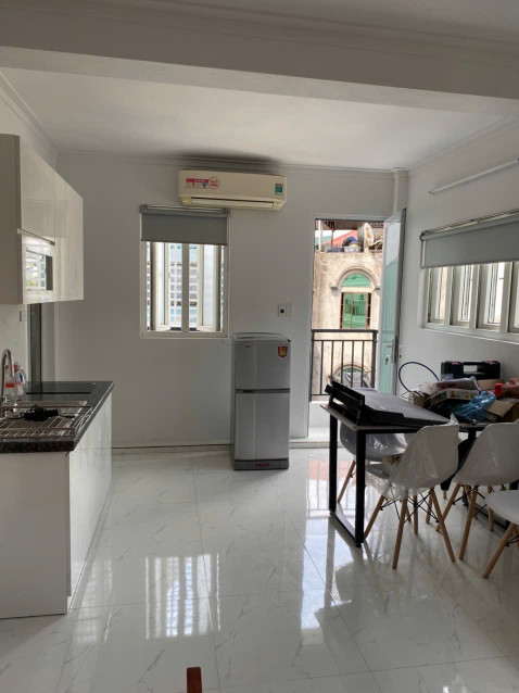 CHO THUÊ 1 CĂN HỘ tại phố Yên Bái 2, Hai Bà Trưng (đầu tháng 4 chuyển vào)