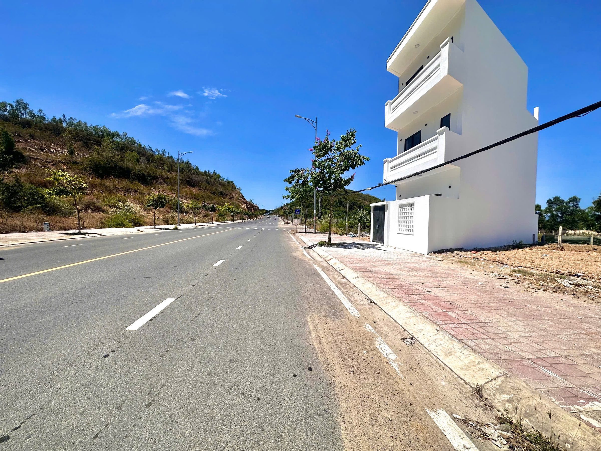 2 Lô Liền Kề Mặt Đường Phong Châu, Phước Đồng, Phường Nam Nha Trang -