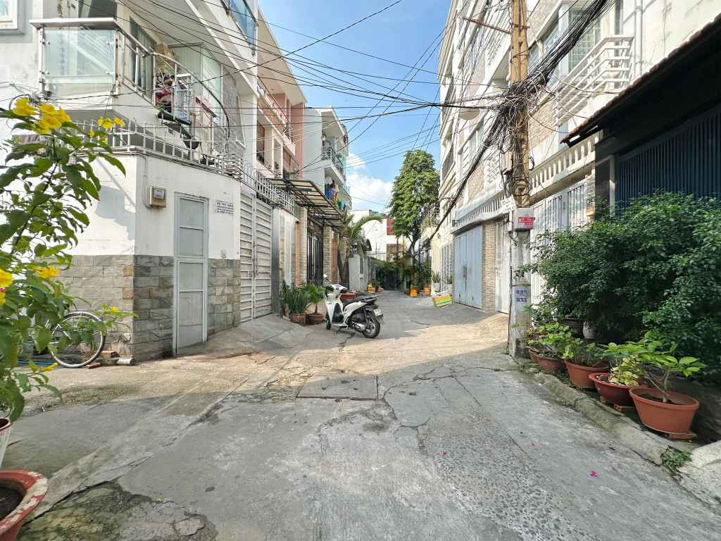 BÁN GẤP CCMN PHÚ DIỄN,65M2X7T,THANG MÁY,79 TRIỆU/M, MẶT NGÕ THÔNG ÔTÔ, 14.9 TỶ