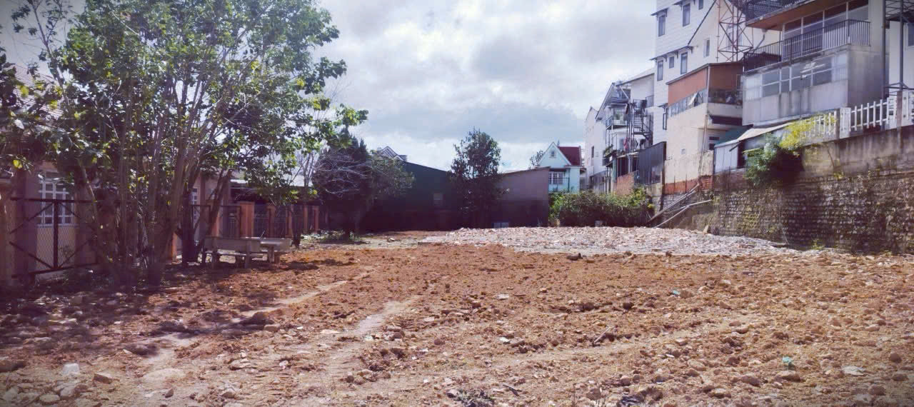 ĐẤT PHÙ ĐỔNG THIÊN VƯƠNG 900M CÓ 580M THỔ CƯ