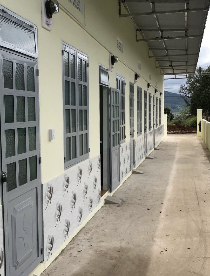 Bán dãy trọ Đối diên bay liên Khương 470m2 16 phòng