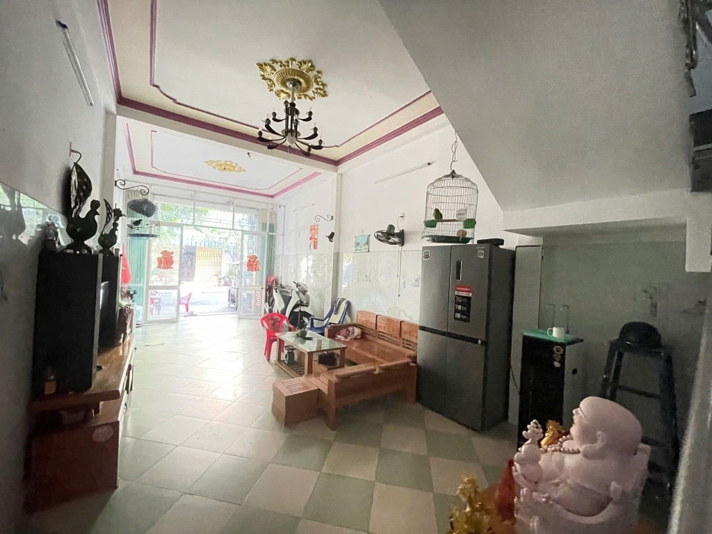 Bán nhà 3 Tầng, Phú Lộc 11, gần chợ Phú Lộc