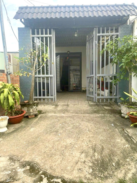 Nhà trệt lững Phú Hoà (phường Phú Lợi-TP.HCM) đường oto vị trí đẹp thoáng