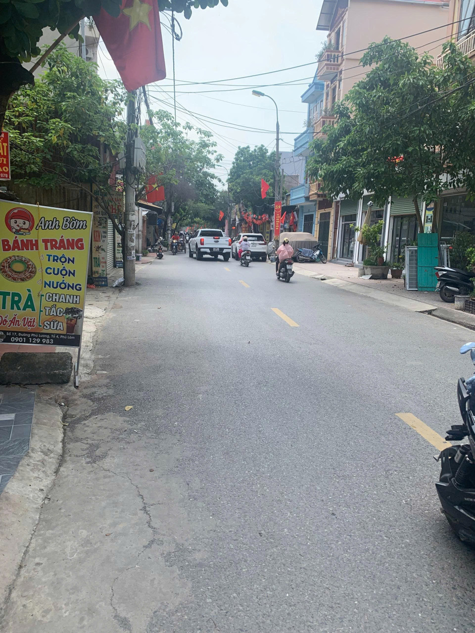 Bán đất Phú Lương 36m, Ô tô đỗ cửa, giao thông thuận tiện mt 5m giá 4.7 tỷ.