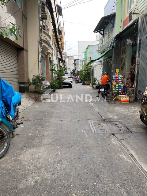 Bán nhà hẻm xe hơi giá rẻ. P 22 đường Nguyễn Hữu Cảnh