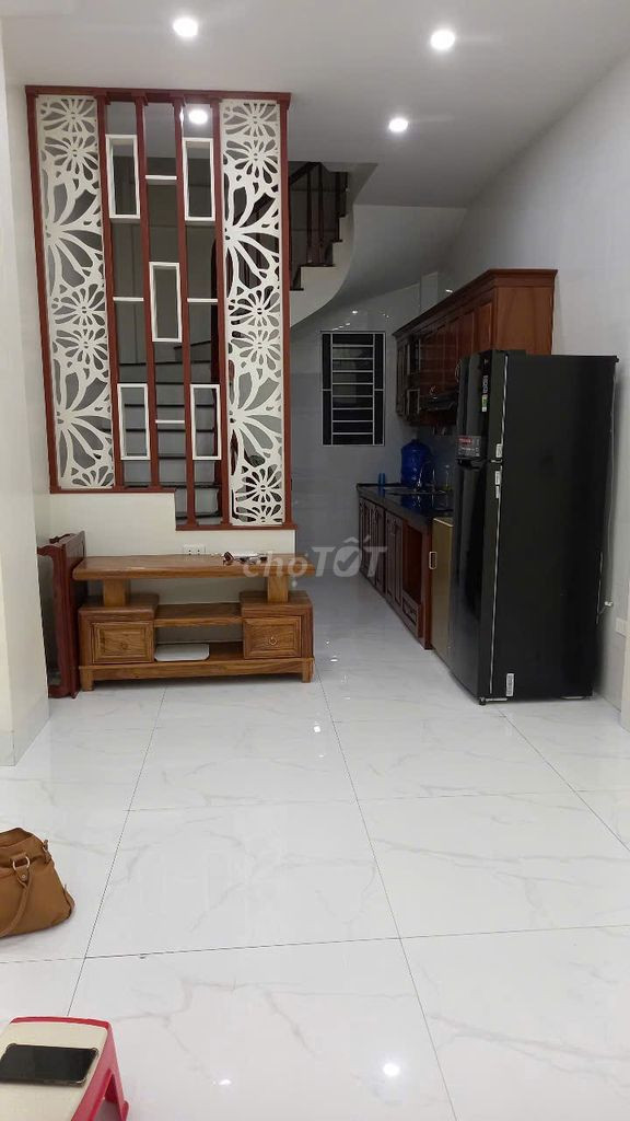 Cho thuê nhà riêng 5 tầng Phú Mỹ, Mỹ Đình đầy đủ tiện nghi gần bến xe chợ trường ĐH