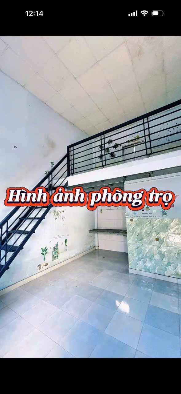 BÁN DÃY PHÒNG TRỌ – DÒNG TIỀN ỔN ĐỊNH – CẠNH KĐT VĨNH ĐIỀM TRUNG 🔥

📍 Vị trí: Hẻm Phú Nông, chỉ cách Khu đô thị Vĩnh Điềm Trung khoảng 300m
→ Kết nối nhanh ra trục trung tâm, 5–7 phút di chuyển là vào lõi thành phố.