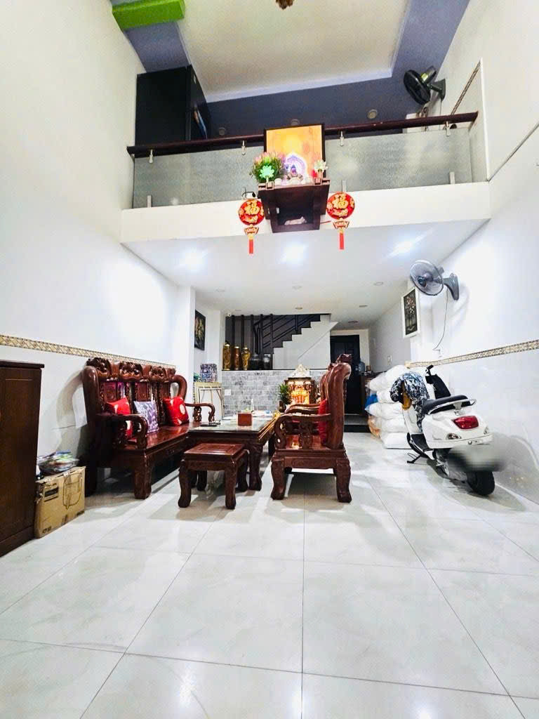 Phú Thọ Hòa - DT: 68m2 (4mx17m) - HXH - Đúc 4 Lầu 5PN Nhỉnh 8 Tỷ TL Mạnh