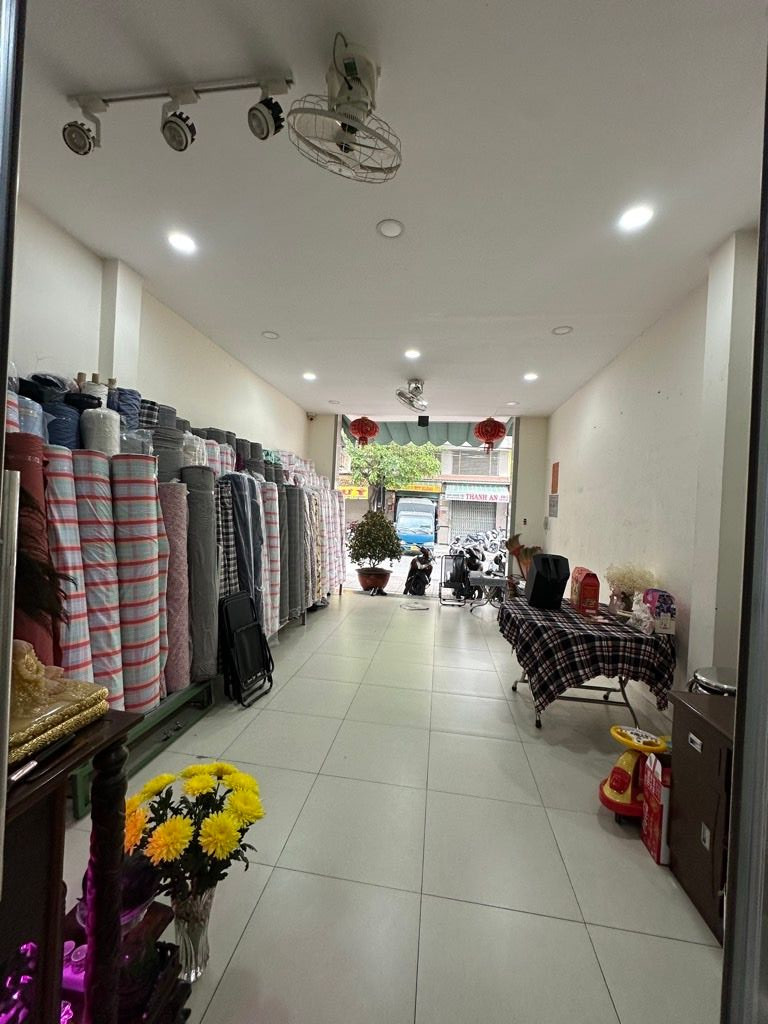 Mặt tiền Phú Thọ Hòa, 66m2, 4.3x15.2m, Ngay Chợ Vải, Ở + KD đỉnh