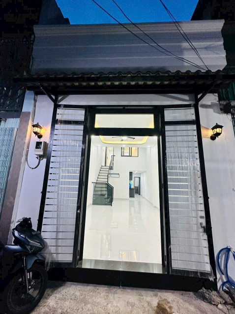 Bán nhà mới xây tại 192/1/4/5 phú thọ hoà tân phú, 52,2m2 giá 4.5t TL