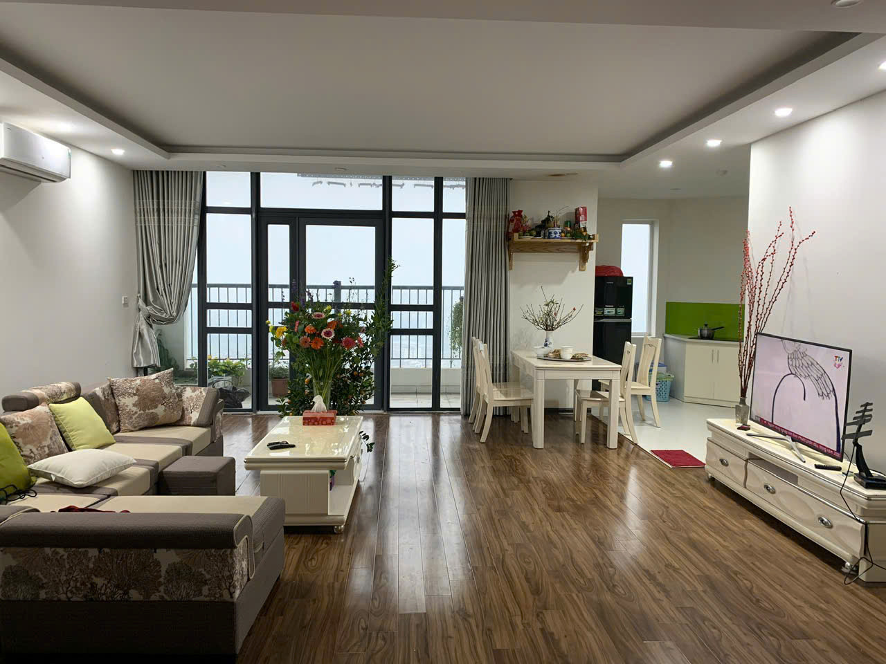 CHO THUÊ CĂN HỘ CHUNG CƯ CT12 - KĐT VĂN PHÚ - HÀ ĐÔNG - DIỆN TÍCH 160M2 - 15 TRIỆU/THÁNG