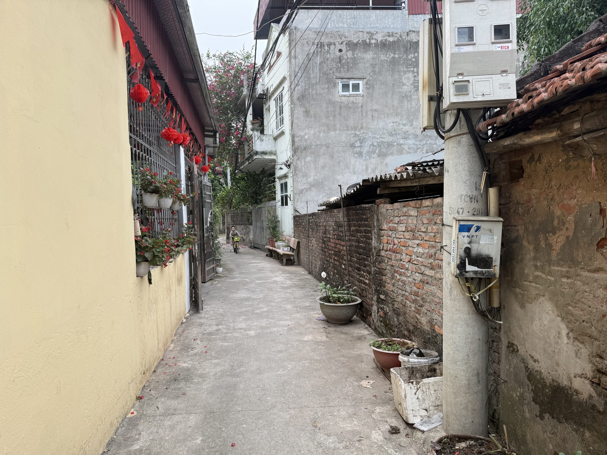 Bán nhà 45.5m² full thổ cư ngang 4.3mm giá 8.2 tỷ tại Đường Phúc Lợi Phường Phúc Lợi