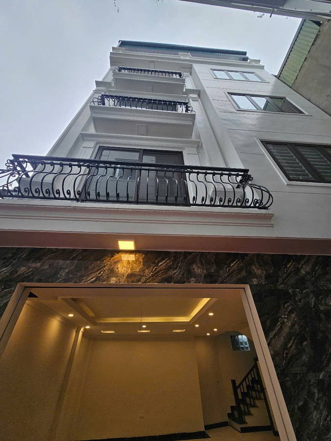 NHÀ MỚI- ĐẸP LUNG LINH Phúc Lợi -Long Biên 55m2  5 tầng mặt tiền 7.2m X7.6 tỷ.