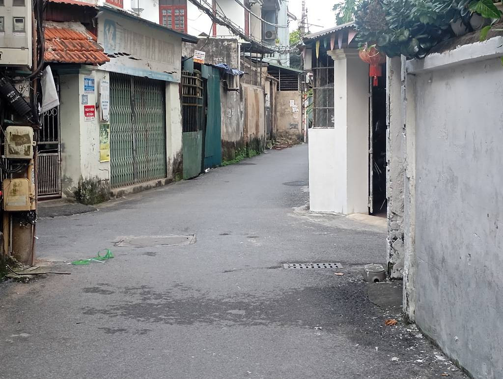 HIẾM! NHÀ C4 PHÚC LỢI - VỊ TRÍ ĐẦU NGÕ - Ô TÔ VÀO - ĐẦU TƯ SINH LỜI!