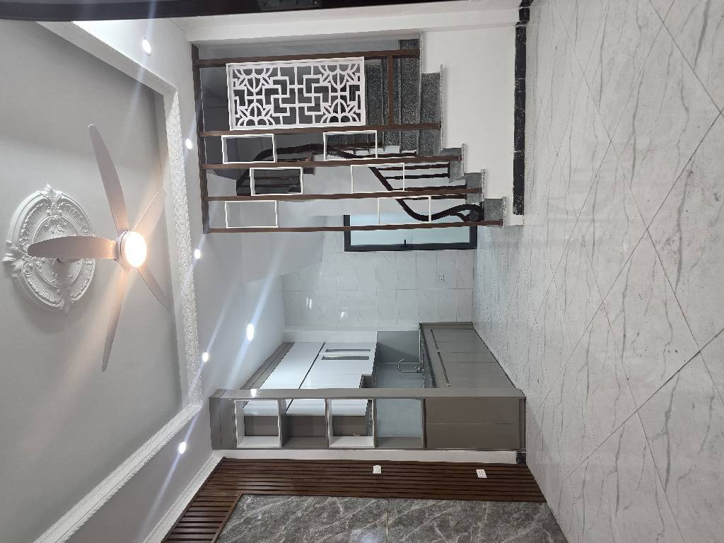 **🏡💥 Bán Nhà Phúc Lợi, Long Biên 5T, 33m2, giá 6,45 tỷ (Lô góc, ngõ thông) 💎**
