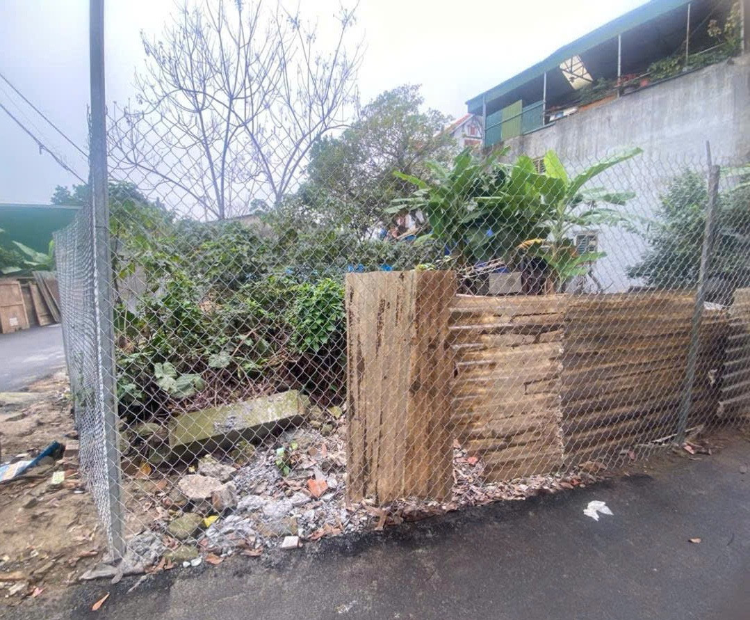 Bán nhà Hà Đông, ngõ thông, 4.5 tỷ, 36m², lô góc, ô tô tránh