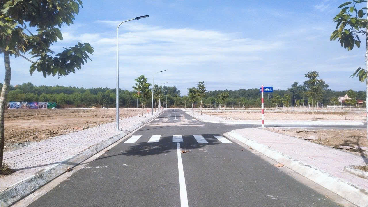 Siêu phẩm đất nền TP.Đồng Nai cách Sân Bay Long Thành 5km - Giá 1,47 tỷ/100m2 - Sổ sẵn - Full thổ cư
