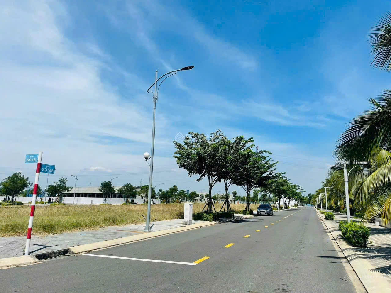 Đất nền Long Thành! Khu dân cư cách sân bay chỉ 5km-Sổ sẵn-full thổ cư giá chỉ 10tr/m2