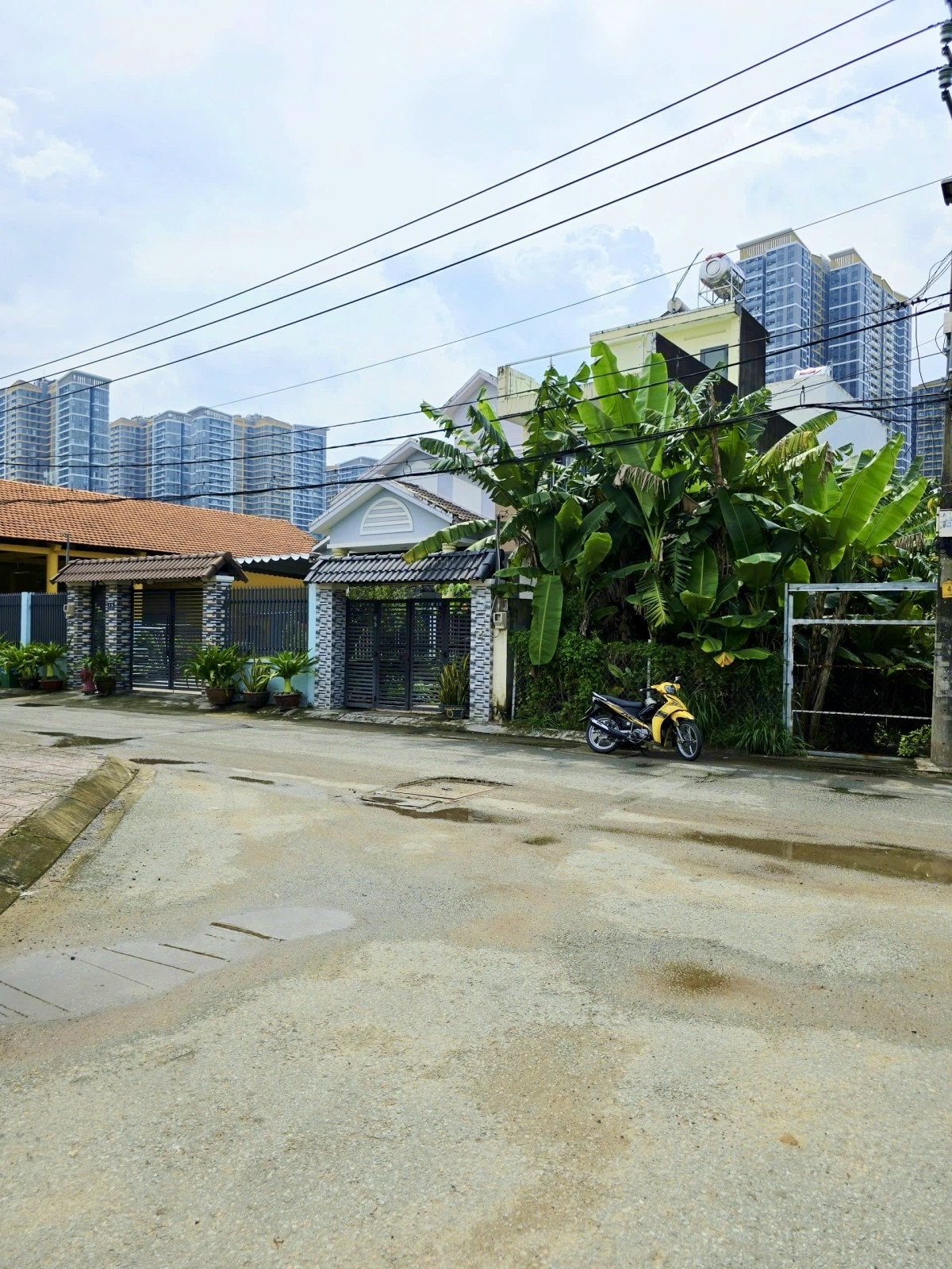 🚗 BÁN LÔ ĐẤT - 90M2( 7*13.7), FULL THỔ, CÔNG NHẬN ĐỦ - ĐẤT TRỐNG - KHÔNG QH, LG - KHU XD CAO, GẦN KHU TÁI ĐỊNH CƯ PHƯỚC THIỆN, VÀNH ĐAI 3 - LÔ GÓC 2 MẶT TIỀN ĐƯỜNG Ô TÔ, GIÁP VINHOMES GRAND PARK - LONG BÌNH, THỦ ĐỨC.
