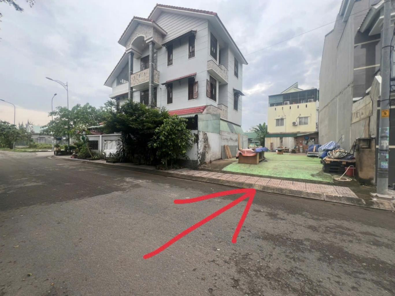 BÁN ĐẤT ĐƯỜNG XE HƠI 10m PHƯỚC THIỆN SÁT VINHOMES – 147m2(7m X 21m), LONG THẠNH MỸ, QUẬN 9