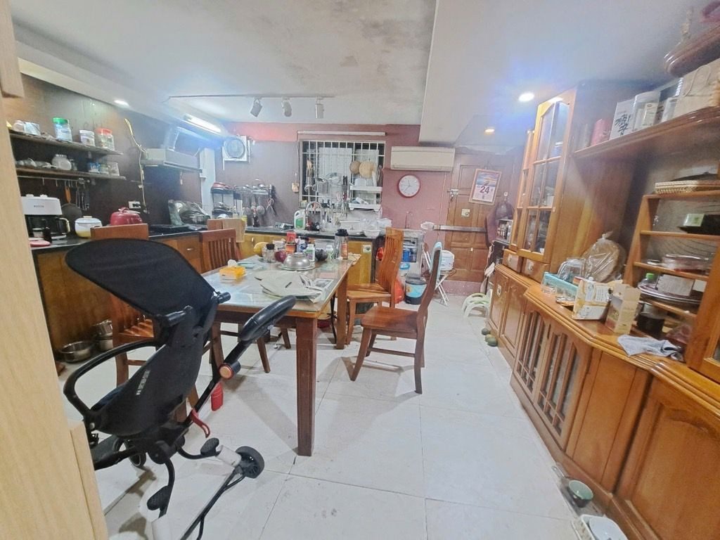 Bán nhà 72m² full thổ cư ngang 5m giá 31 tỷ tại Đường Phương Mai Phường Kim Liên