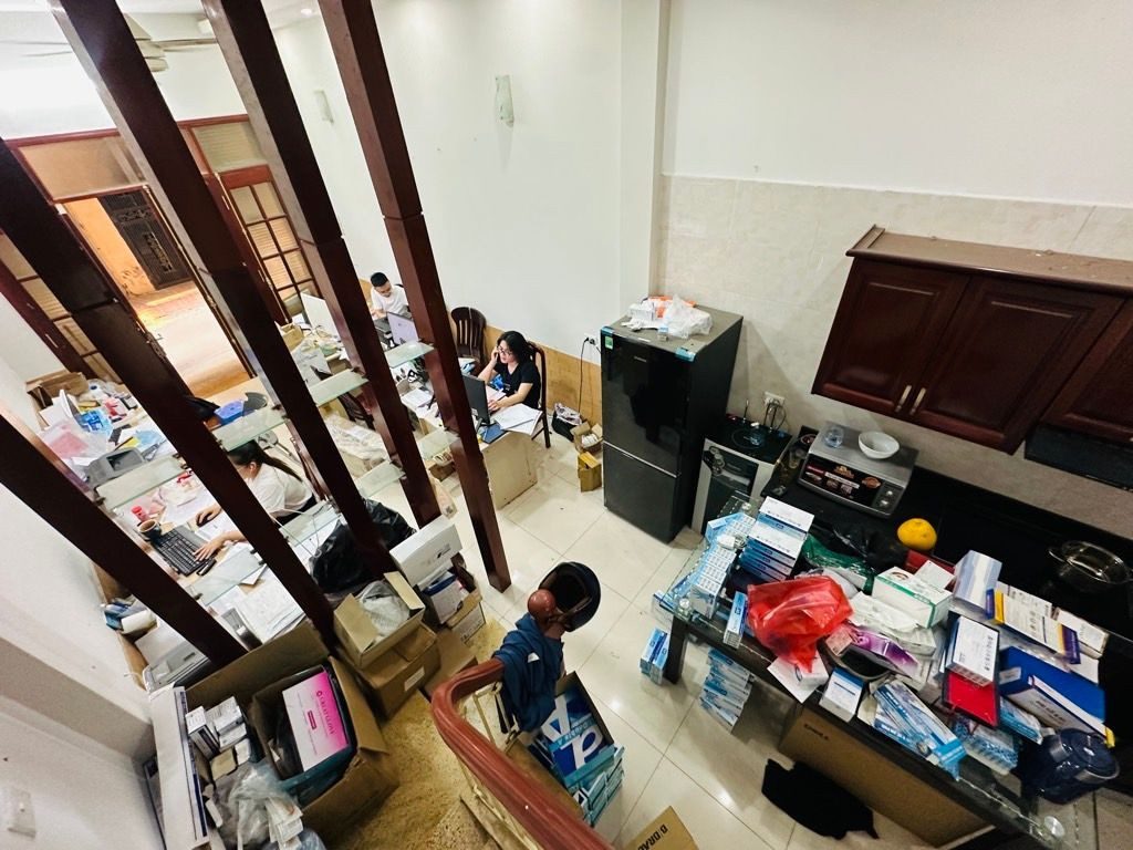 Bán nhà 32m² full thổ cư ngang 3.6m giá 16.9 tỷ tại Đường Phương Mai Phường Kim Liên