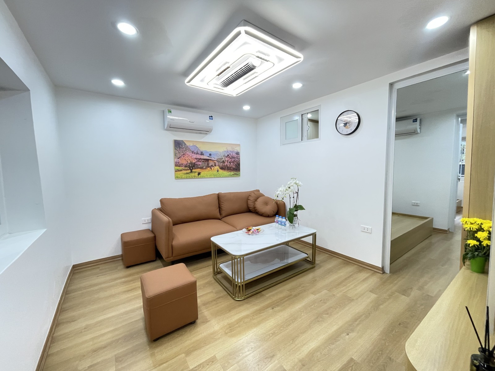 BÁN GẤP CĂN HỘ TẬP THỂ PHƯƠNG MAI, ĐỐNG ĐA, NHÀ ĐẸP Ở LUÔN, 3 NGỦ, 2 VS