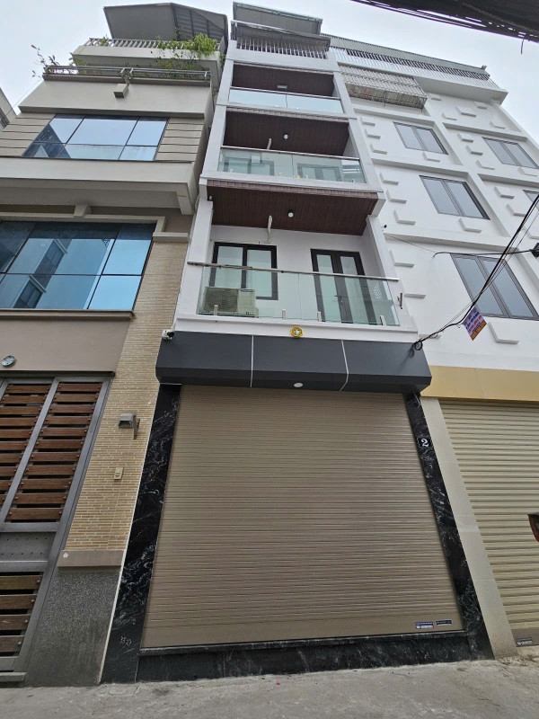 NHÀ ĐẸP NGUYỄN VĂN CỪ – Ô TÔ QUA CỬA – VÀI BƯỚC RA PHỐ CỔ
