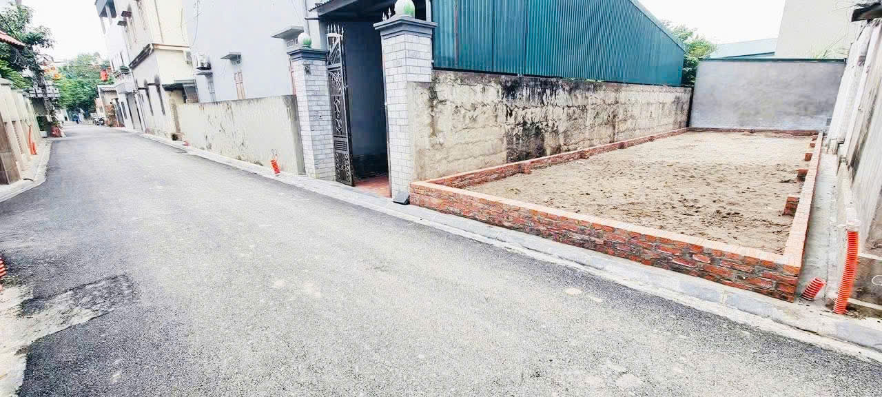 Bán đất rẻ nhất Long Biên chủ cần tiền bán gấp 2 tỷ