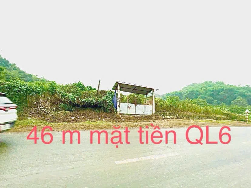 Mặt đường QL6, 46m mặt tiền, gần khu dân cư