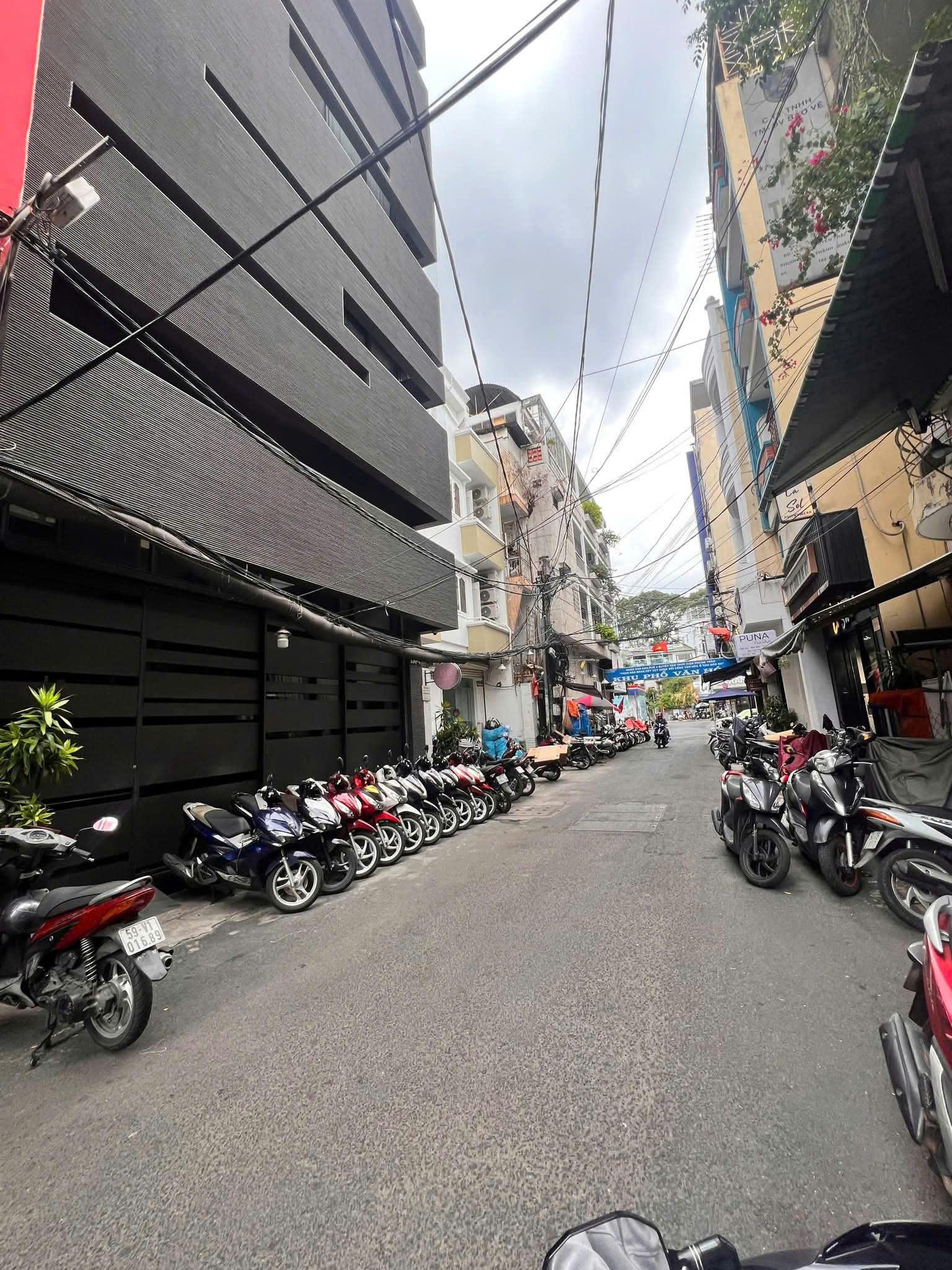 Bán nhà Hẻm Nguyễn Trãi, P. Bến Thành, Quận 1 – Giá 45 tỷ
