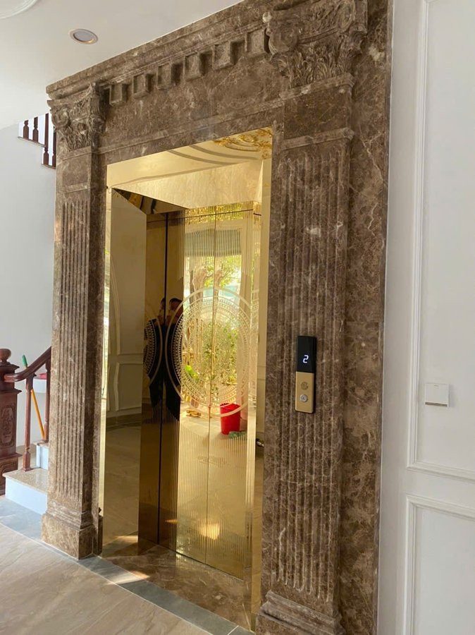 BÁN NHÀ MẶT PHỐ QUAN NHÂN – THANH XUÂN – LÔ GÓC 3 THOÁNG – VIEW HỒ – 103M2 – 5 TẦNG – MT 5.5M – 50 TỶ